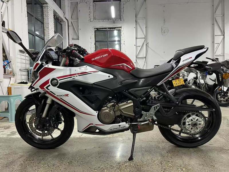 二手QJMOTOR赛400