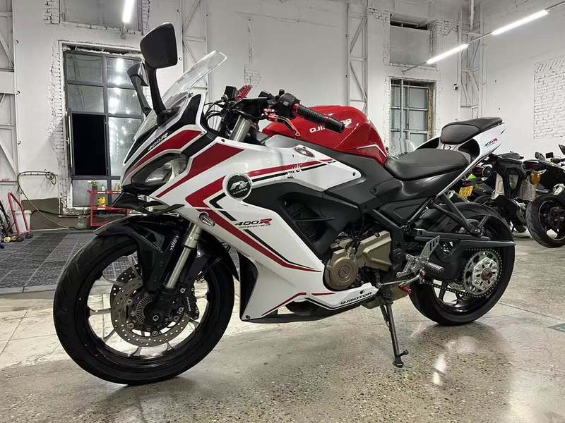 二手QJMOTOR赛400