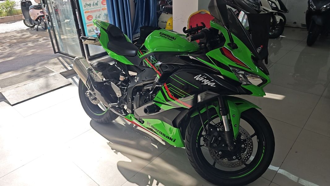 二手川崎ZX-4R