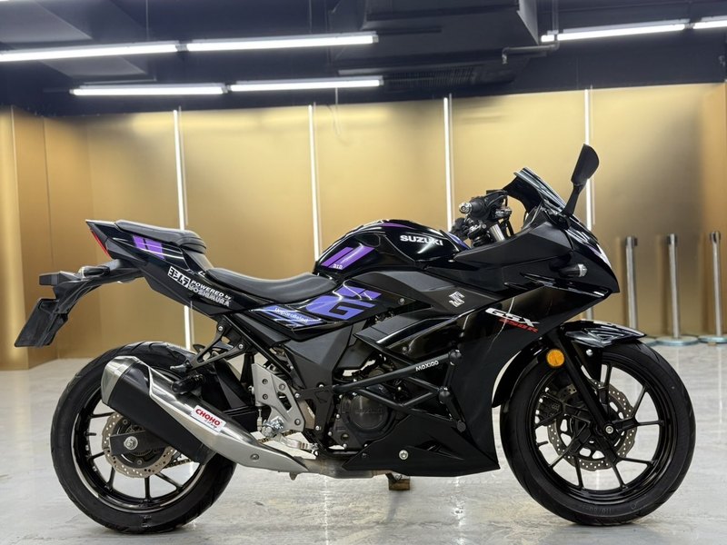 二手豪爵铃木GSX250R