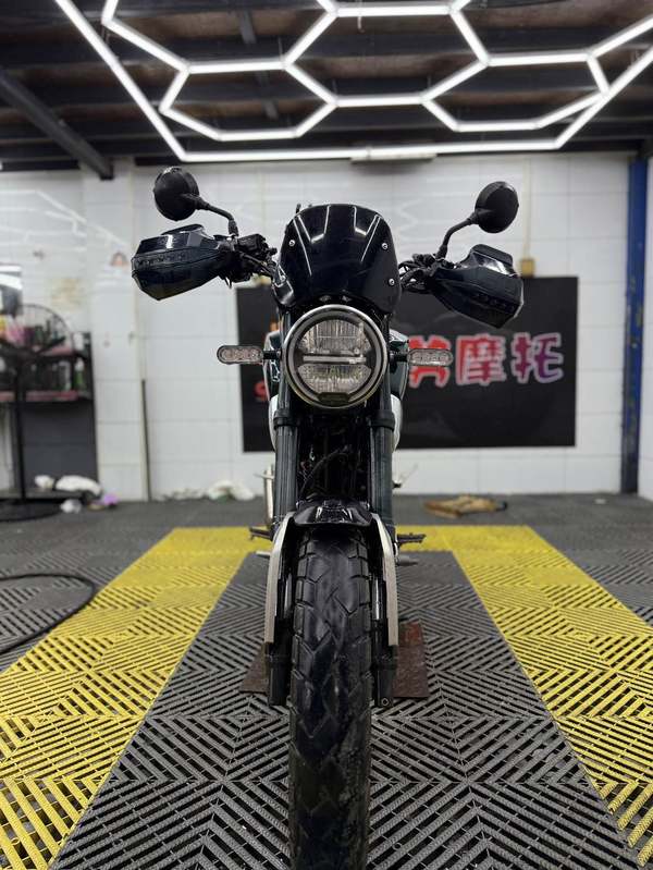 二手五羊本田鸷道 CB190SS