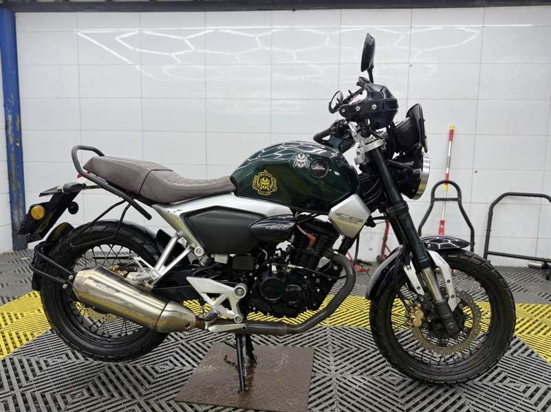 二手五羊本田鸷道 CB190SS