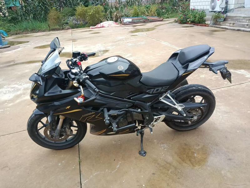 二手贝纳利龙卷风 Tornado 302R