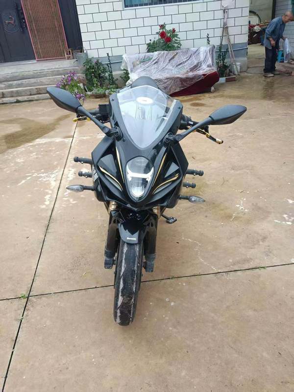 二手贝纳利龙卷风 Tornado 302R