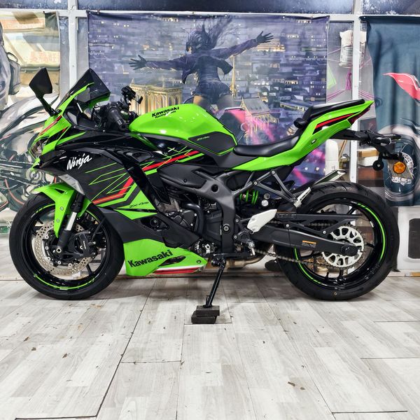 二手川崎ZX-4R