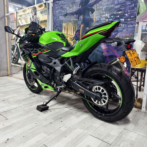 二手川崎ZX-4R