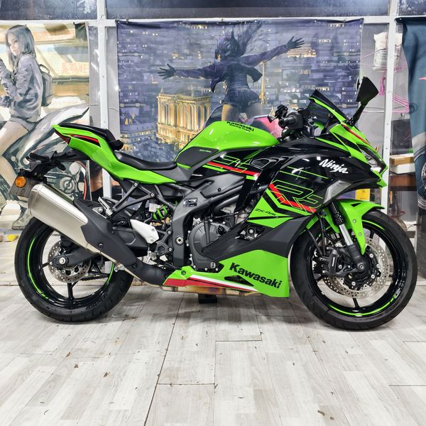 二手川崎ZX-4R