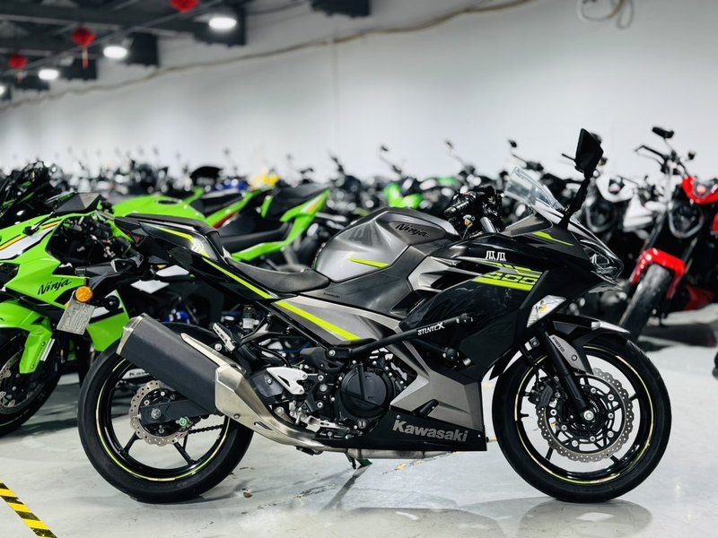 二手川崎Ninja 400