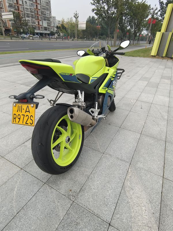 二手张雪机车500RR