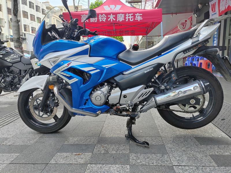 二手豪爵铃木骊驰 GW 250F