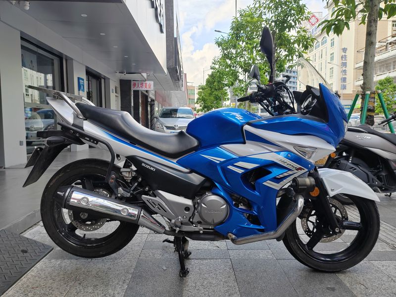 二手豪爵铃木骊驰 GW 250F