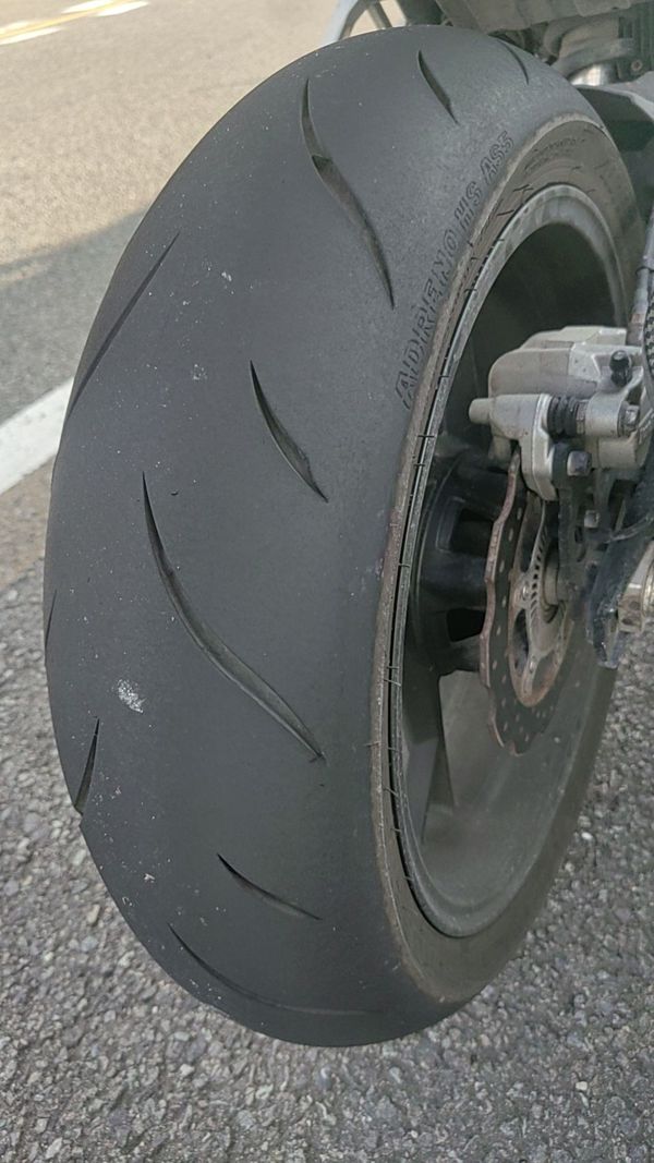 二手贝纳利龙卷风 Tornado 252R