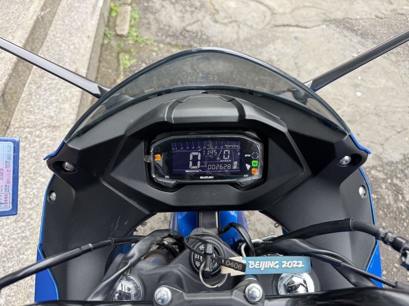二手济南铃木极客飒 Gixxer 155