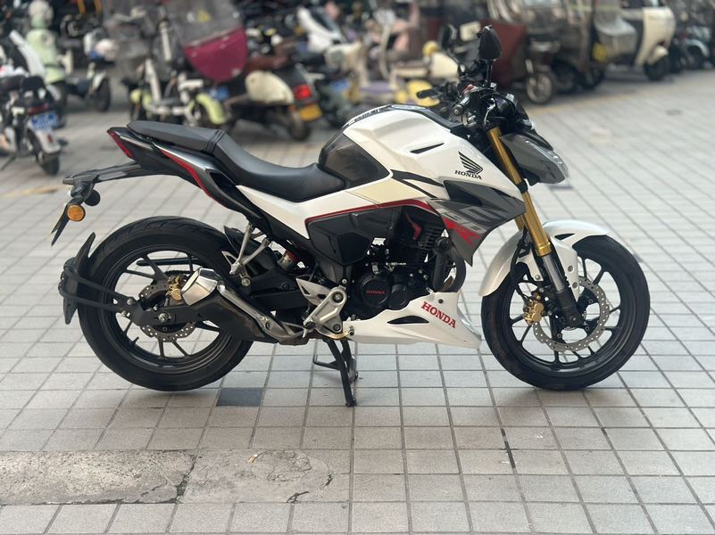 二手新大洲本田CBF190R