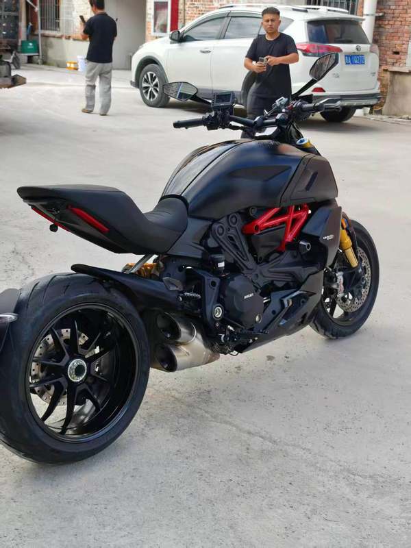二手杜卡迪Diavel 