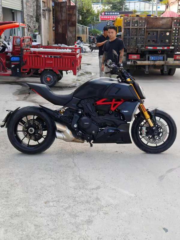 二手杜卡迪Diavel 