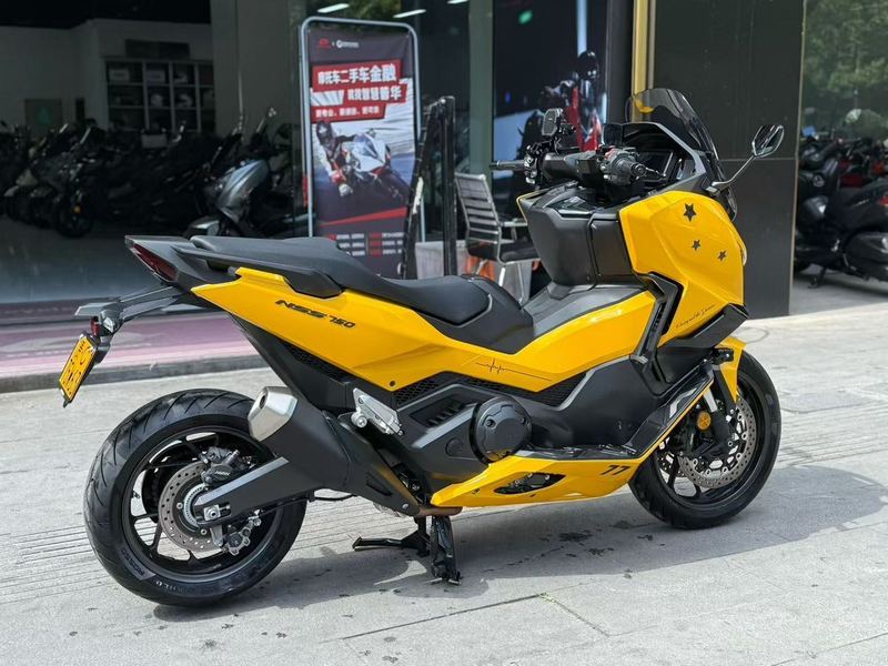 二手本田NSS750