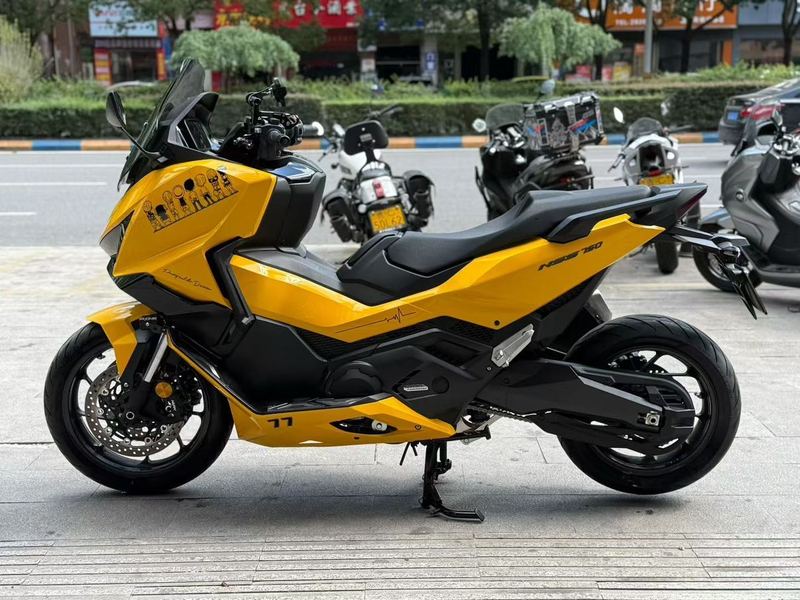 二手本田NSS750