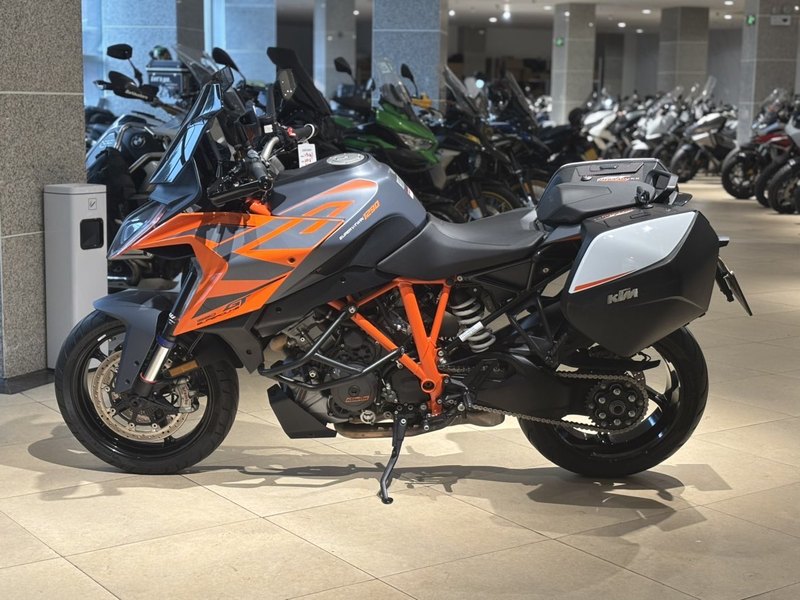 二手KTMR2R1290 Super Duke GT