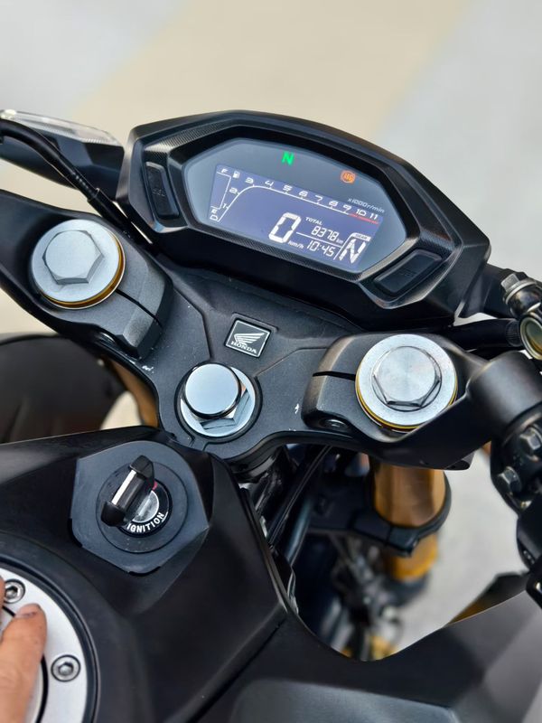 二手五羊本田CB190R 暴锋眼
