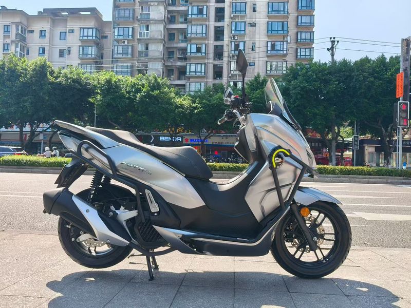 二手QJMOTOR鸿150
