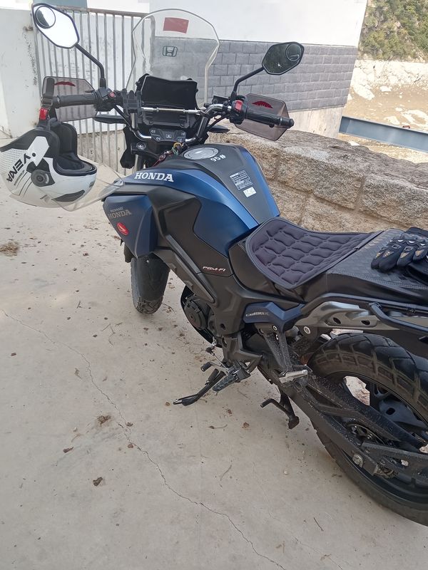 二手五羊本田猛鸷 CB190X