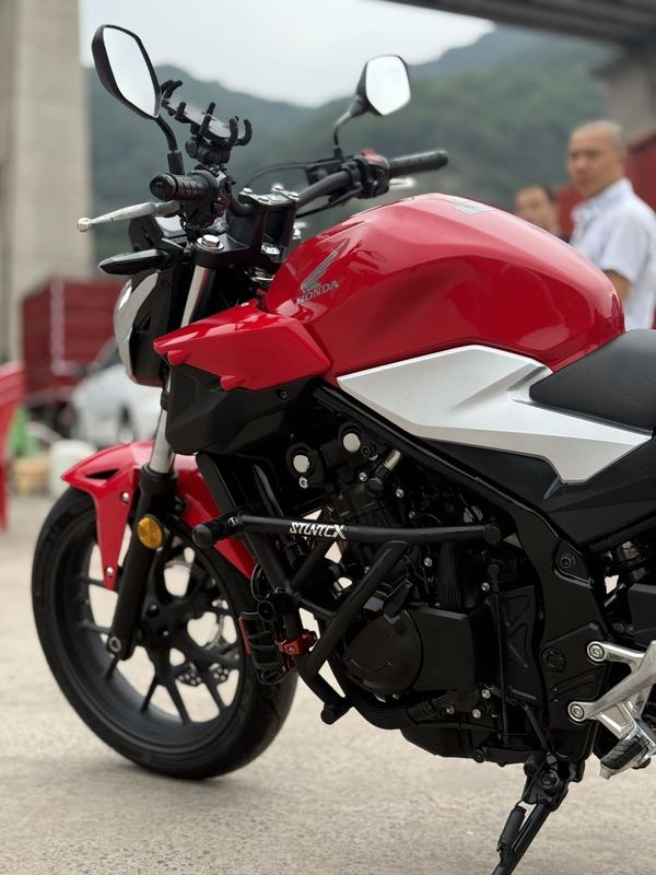 二手本田CB400F