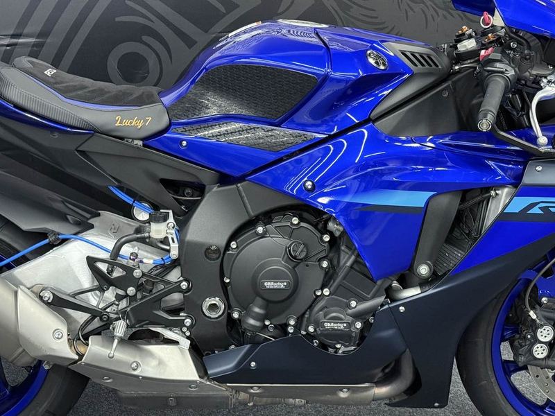 二手雅马哈YZF-R1