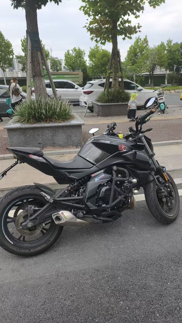 二手春风400NK