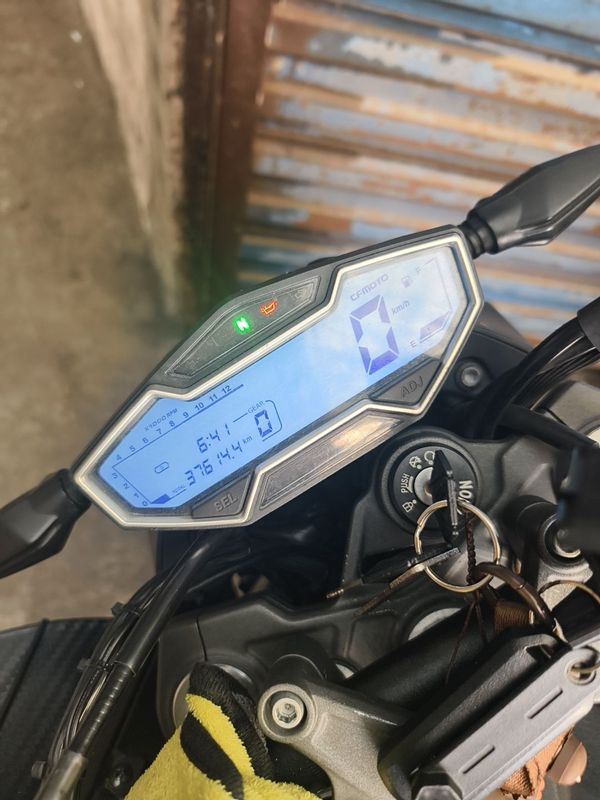 二手春风400NK