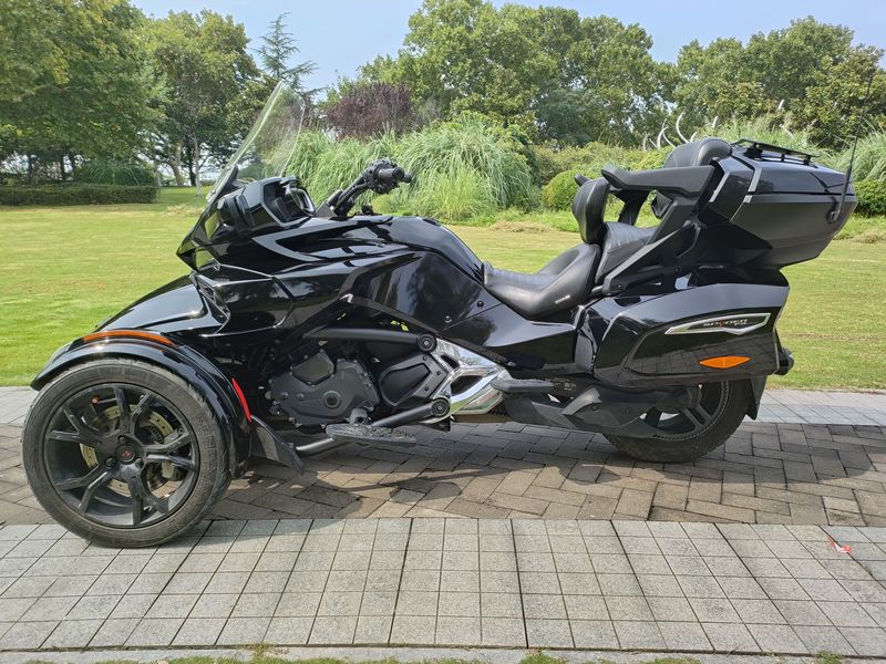 二手庞巴迪Spyder F3 