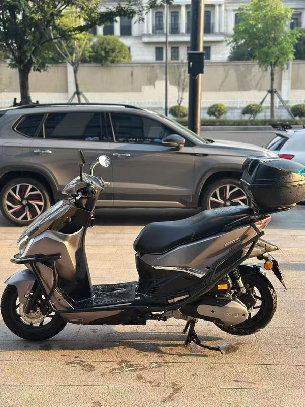 二手QJMOTOR鸿150RS