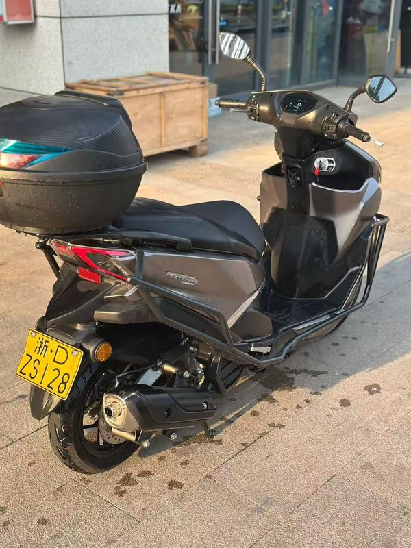 二手QJMOTOR鸿150RS