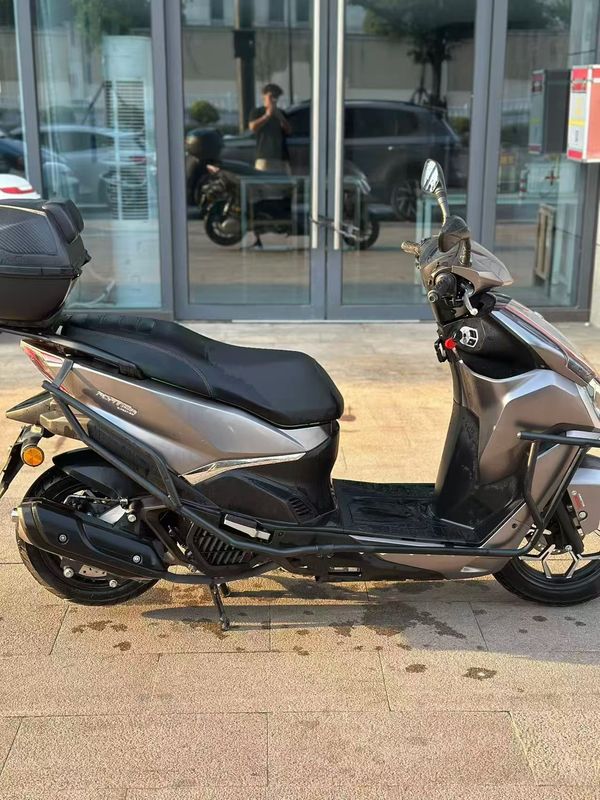 二手QJMOTOR鸿150RS