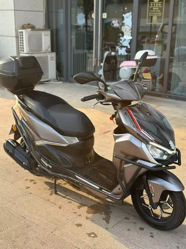 二手QJMOTOR鸿150RS
