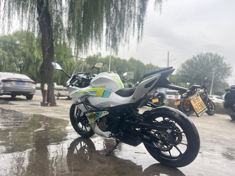 二手QJMOTOR赛250