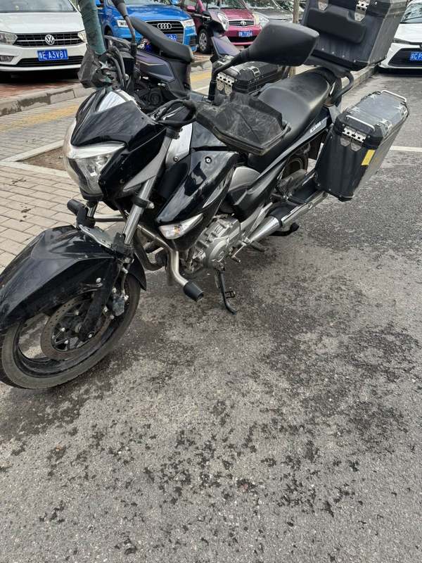 二手豪爵铃木骊驰 GW250