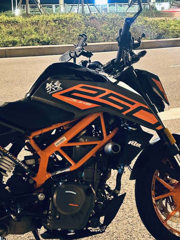 二手KTMR2R250 Duke
