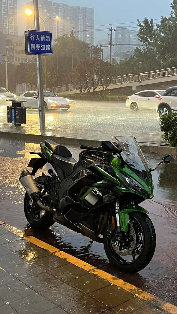 二手川崎Ninja 1000SX