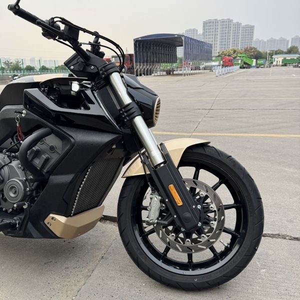 二手奔达LFC700 燎