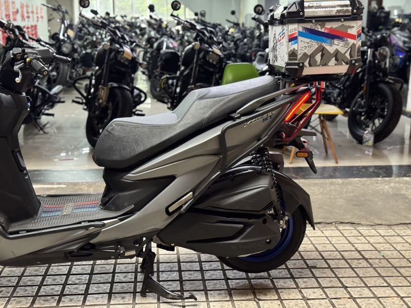 二手光阳赛艇 ST250