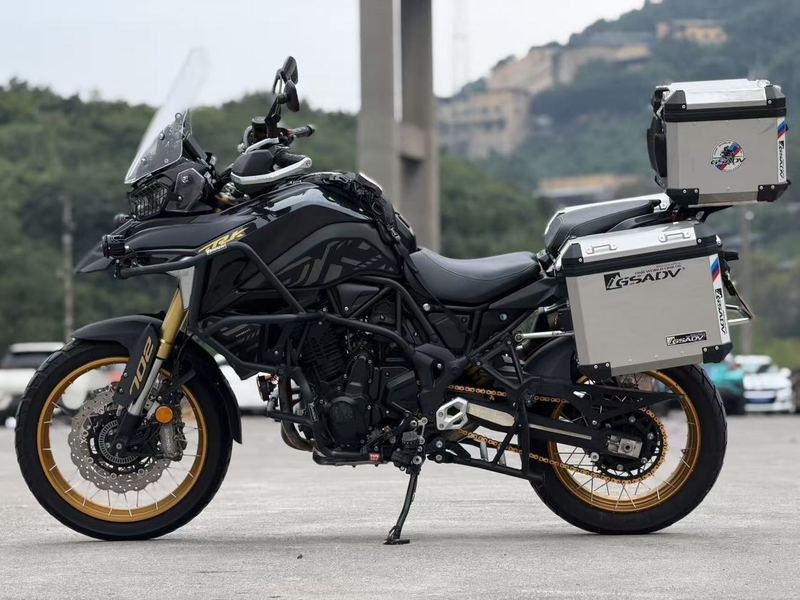 二手贝纳利TRK702