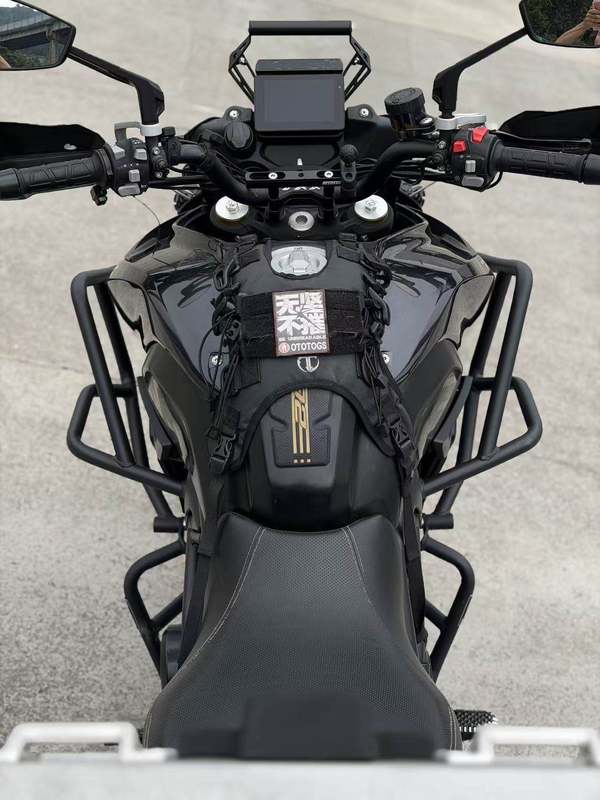 二手贝纳利TRK702