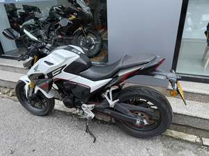 二手五羊本田CB190R 暴锋眼