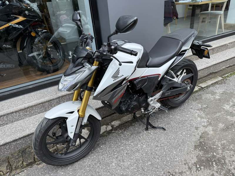 二手五羊本田CB190R 暴锋眼
