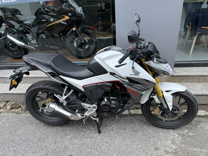 二手五羊本田CB190R 暴锋眼