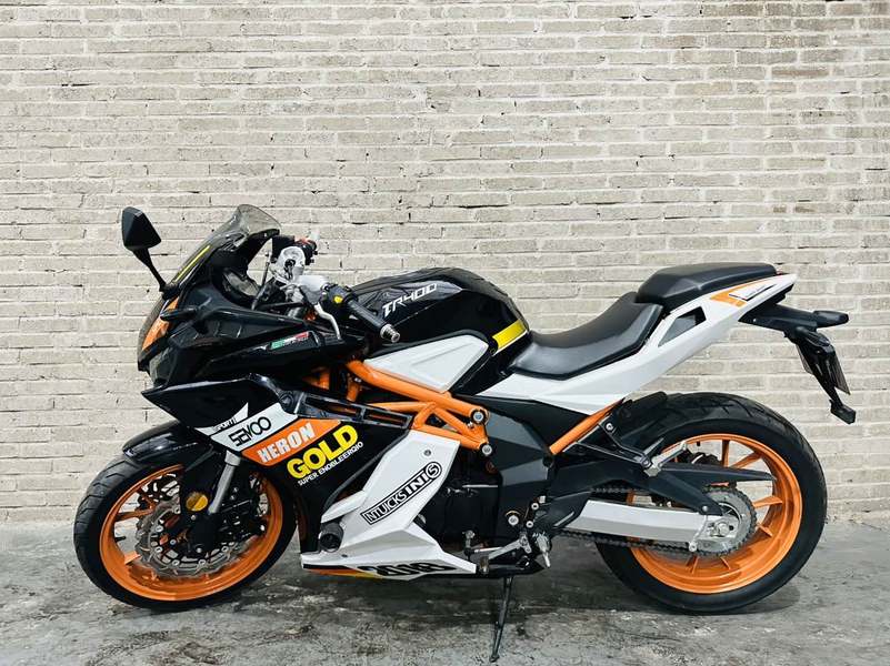 二手台荣TR 400
