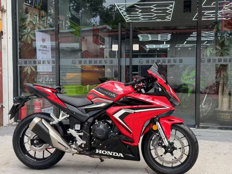 二手本田CBR400R