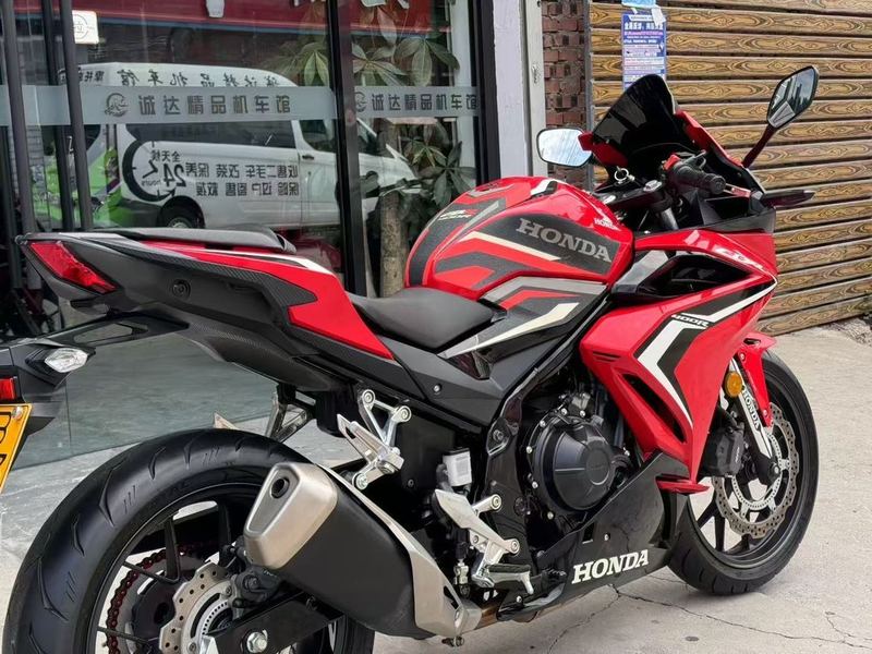 二手本田CBR400R