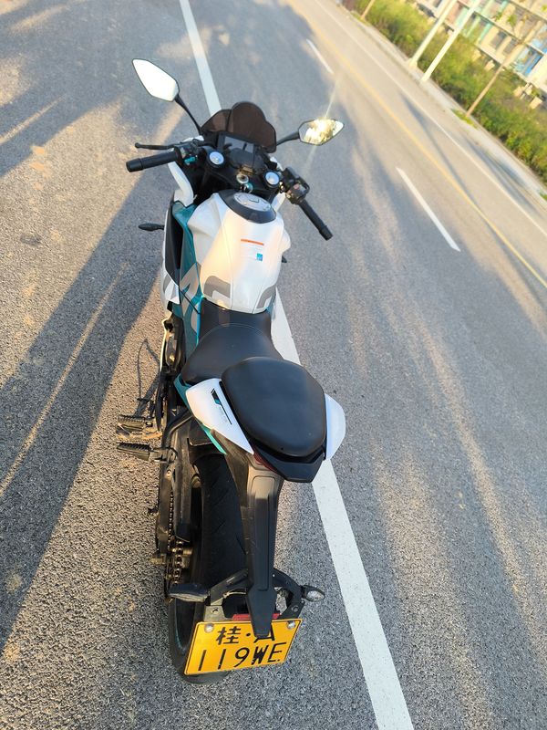 二手春风250SR